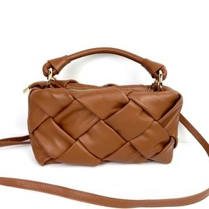 Woven Leather Bag Crossbody Bag Italian Leather Valentina Fiore Great condition